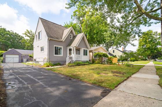 661 W Coy Avenue, Hazel Park, MI 48030 photo 3
