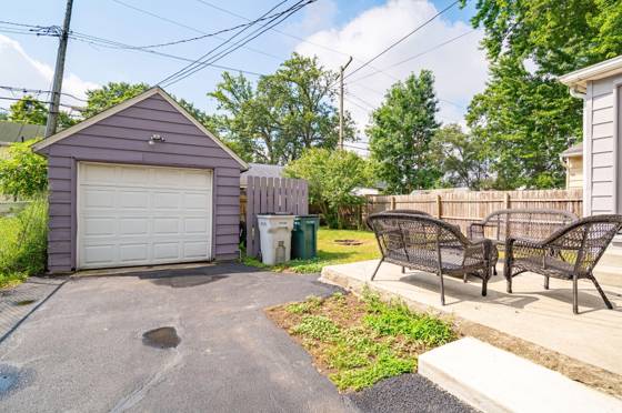 661 W Coy Avenue, Hazel Park, MI 48030 photo 4