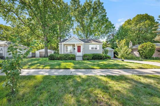 3690 Morrissey Avenue, Warren, MI 48091 photo 2