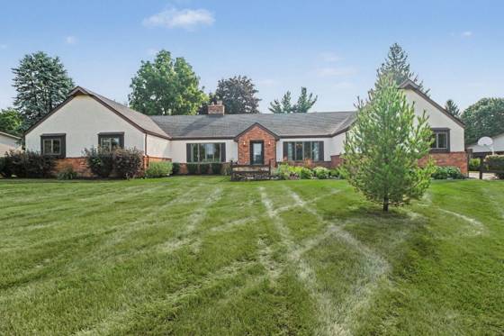 8569 Roundhill Court, Saline, MI 48176 photo 4