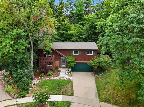 1780 David Court, Ann Arbor, MI 48105 photo 2