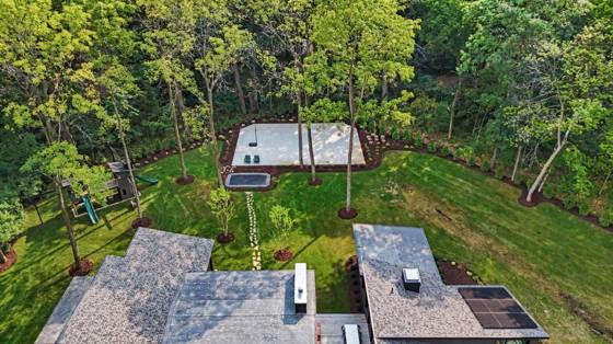3657 Knoll Creek Court, Ann Arbor, MI 48105 photo 4