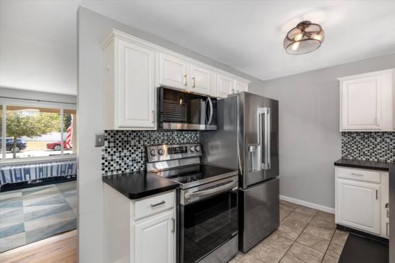 10115 Bassett Street, Livonia, MI 48150 photo 4