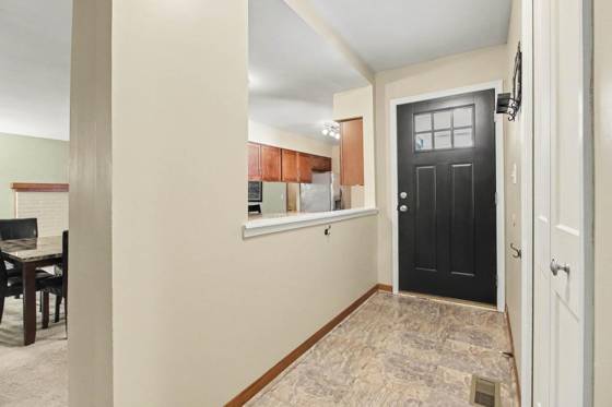 2880 Pebble Creek Drive, Ann Arbor, MI 48108 photo 4