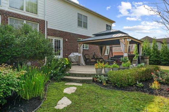 17629 Mystic Valley Court, Northville, MI 48168 photo 2