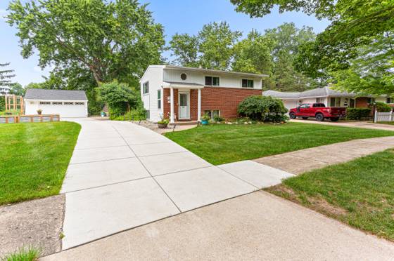 718 Panorama, Milford, MI 48381 photo 2