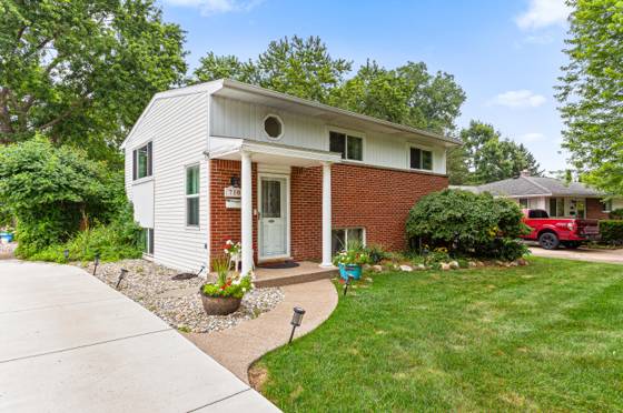 718 Panorama, Milford, MI 48381 photo 3