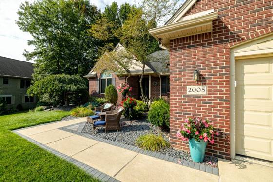 2005 Chestnut Crescent, Saline, MI 48176 photo 2