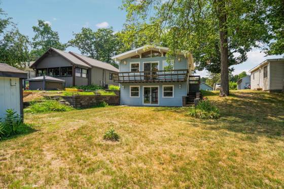 10469 Hickory Drive, Pinckney, MI 48169 photo 5