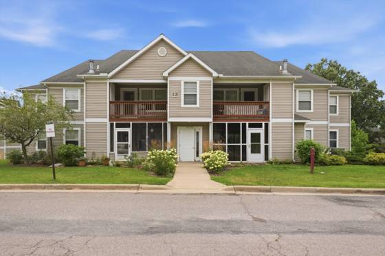 1335 Millbrook Trail, Ann Arbor, MI 48108 photo 2