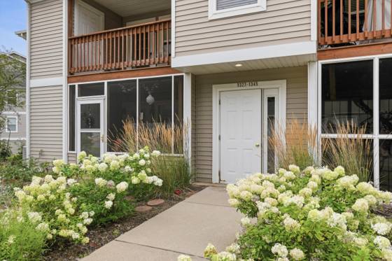 1335 Millbrook Trail, Ann Arbor, MI 48108 photo 3