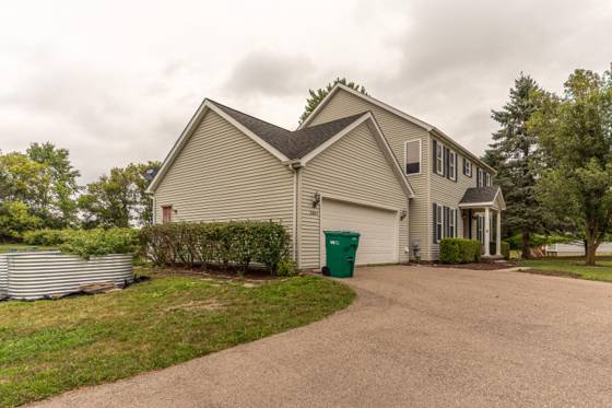 6884 Ralaric Drive, Dexter, MI 48130 photo 3