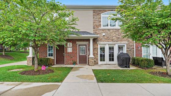 5527 Arbor Chase Drive, Ann Arbor, MI 48103 photo 2
