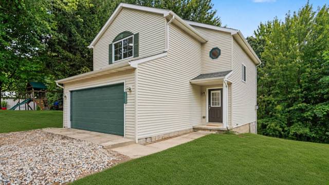 10325 Michael Boulevard, Pinckney, MI