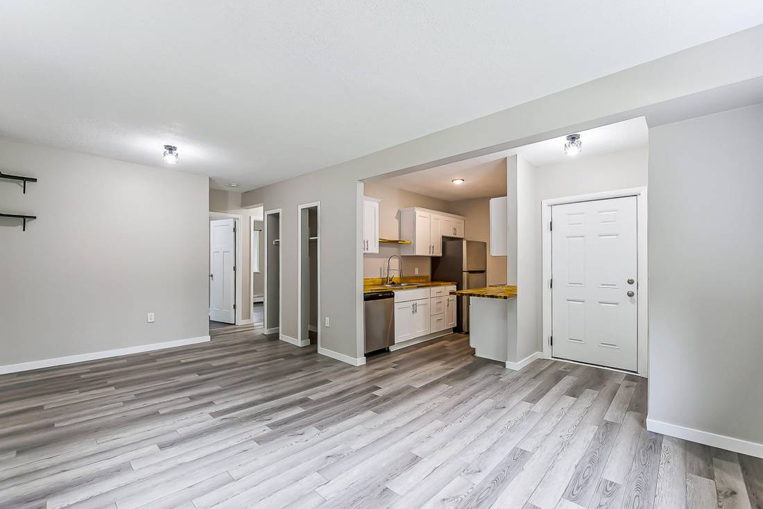 9275 Brookside Drive #H, Whitmore Lake, MI 48189