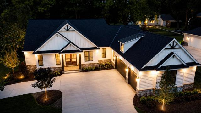 5615 Old Orchard Trail, Orchard Lake, MI