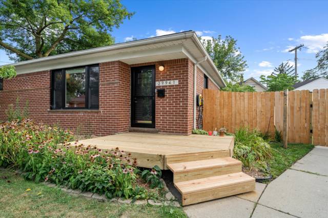 29941 Leona Court, Garden City, MI