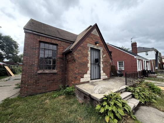10089 Britain Street, Detroit, MI 48224 photo 4