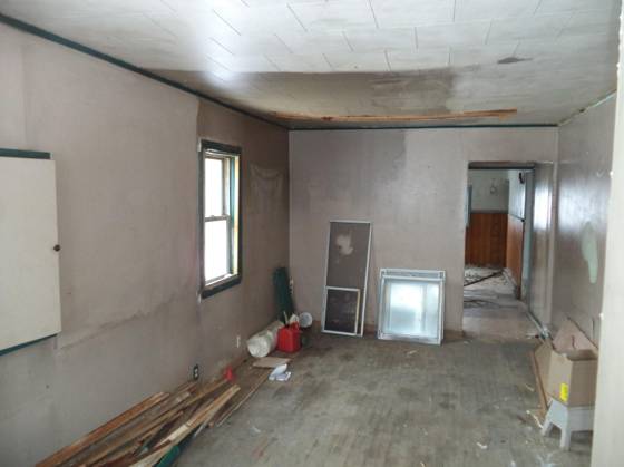 2263 E Maple Avenue, Burton, MI 48529 photo 2