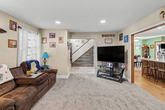 11991 Portage Lake Avenue, Pinckney, MI 48169 photo 4