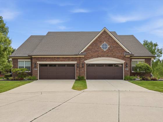 40466 Juniper Court, Clinton Twp, MI 48036 photo 2