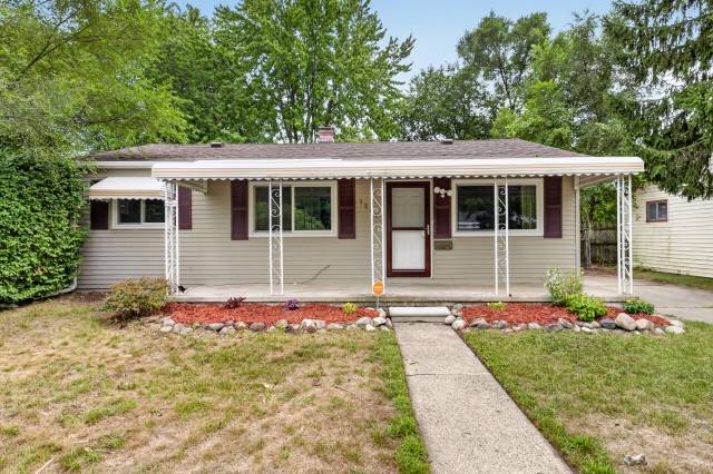 1260 Candlewood Lane, Ypsilanti, MI
