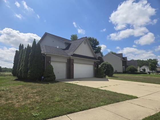 33445 Bay Hill Drive, Romulus, MI 48174 photo 3