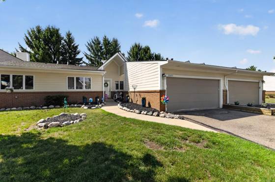 35075 Hillside Drive, Farmington, MI 48335 photo 4