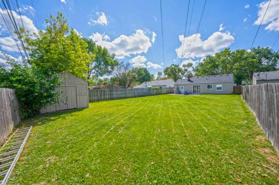 26524 Kathy Street, Roseville, MI 48066 photo 3