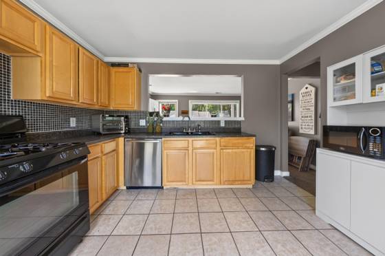 26524 Kathy Street, Roseville, MI 48066 photo 4