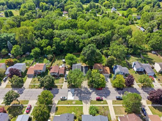 1127 Rue Deauville Boulevard, Ypsilanti, MI 48198 photo 4