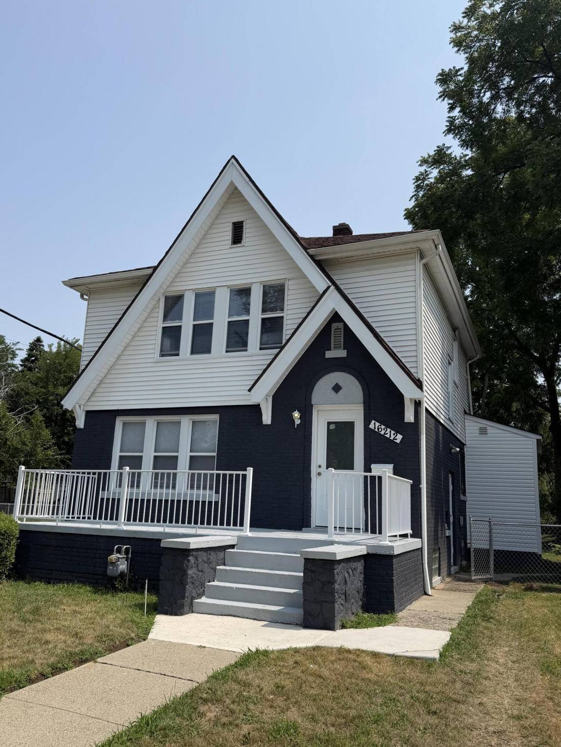 16212 Lindsay Street, Detroit, MI 48235
