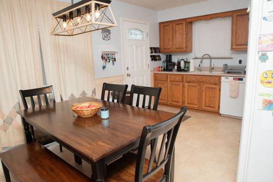 8905 Seminole, Redford, MI 48239 photo 5