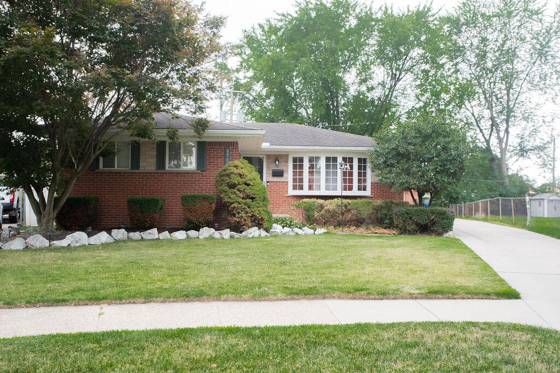 8905 Seminole, Redford, MI 48239 photo 2