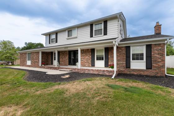 25569 Kilreigh Drive, Farmington Hills, MI 48336 photo 2