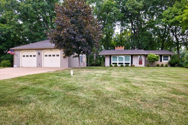 8683 Club House Drive, Brighton, MI