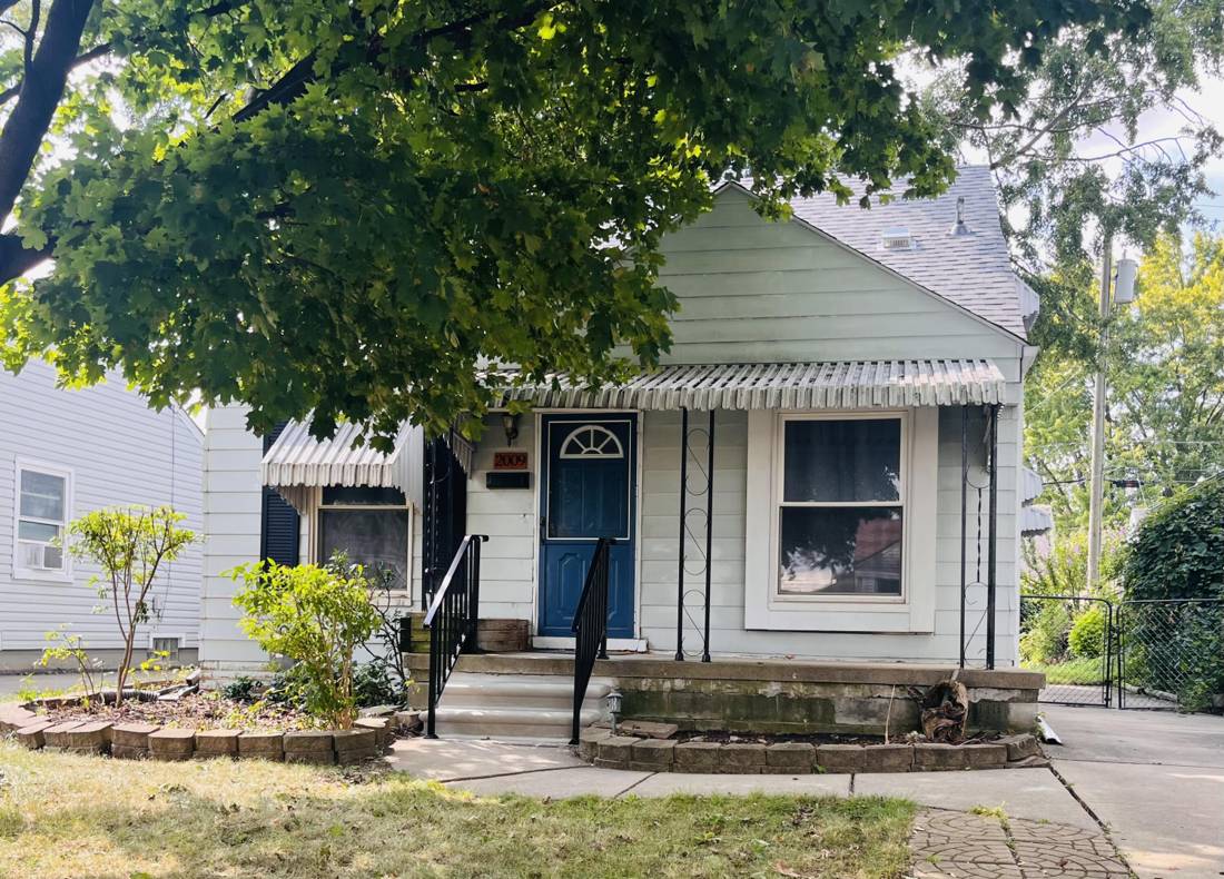2009 Buckingham Avenue, Lincoln Park, MI 48146