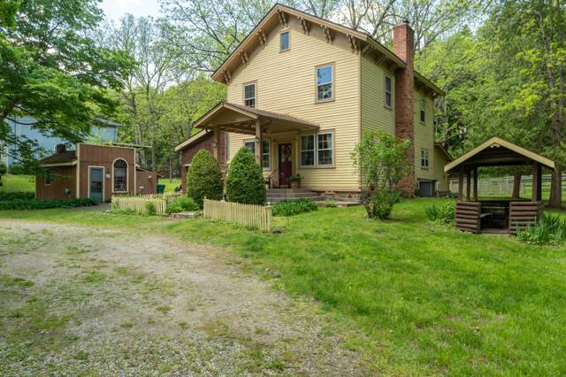 8425 Parshallville Road, Fenton, MI