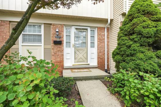 5141 Buckingham Place Drive, Troy, MI 48098 photo 2