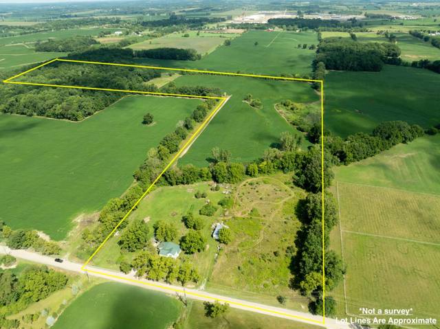 8070 Arkona Road, Clinton, MI