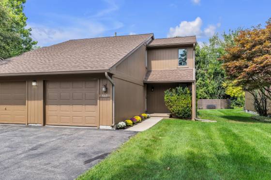 547 Park Place, Saline, MI 48176 photo 2