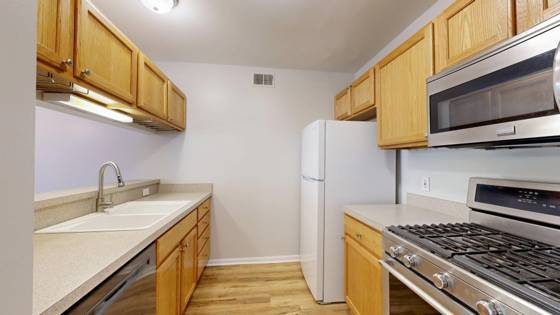 2718 S Knightsbridge Circle, Ann Arbor, MI 48105 photo 5