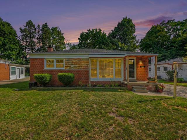138 Pleasant Ridge Drive, Saline, MI