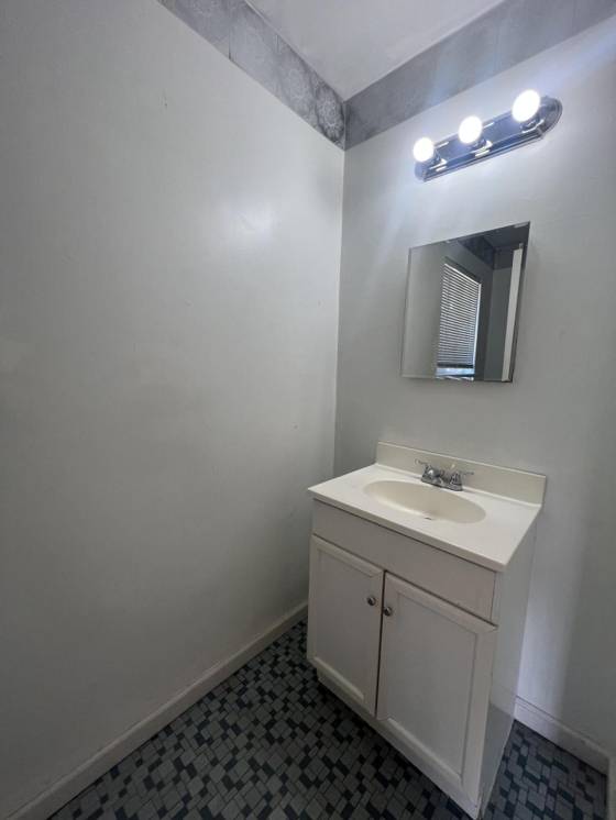 3750 W Buena Vista Street, Detroit, MI 48238 photo 3