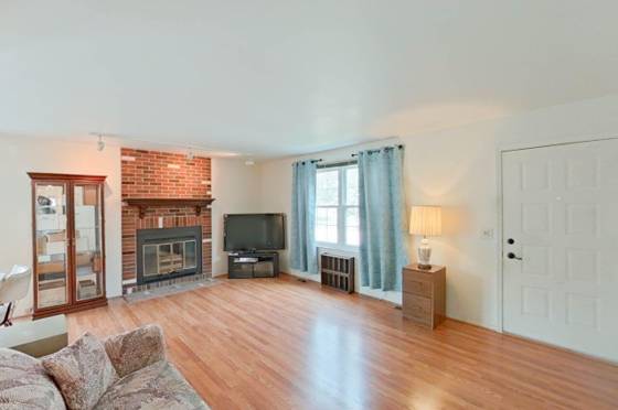 15810 Cambridge Drive, Clinton Twp, MI 48038 photo 4