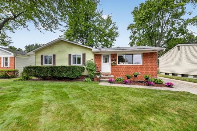 9027 Butwell Street, Livonia, MI