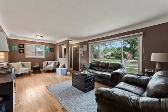 16943 Elizabeth Street, Beverly Hills, MI 48025 photo 5