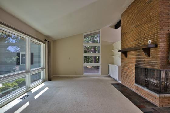 8683 Club House Drive, Brighton, MI 48116 photo 3