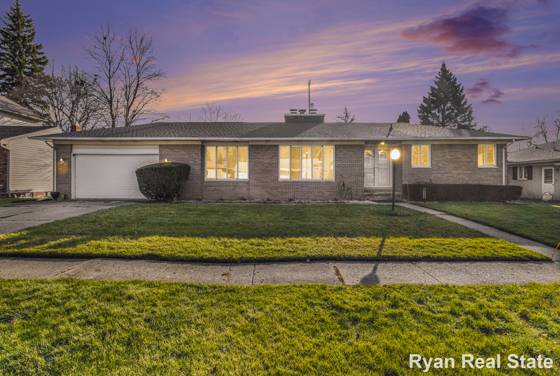 1841 Springfield Street, Flint, MI 48503 photo 2