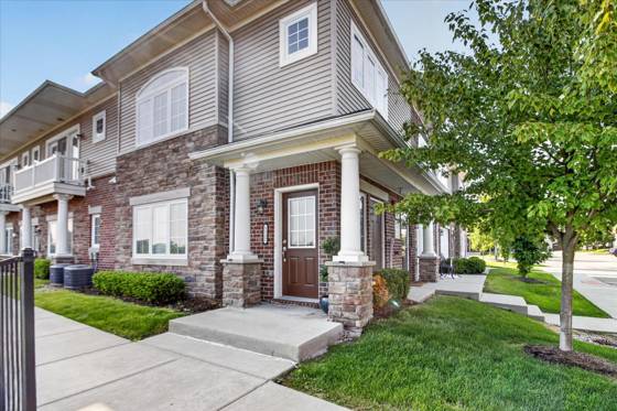 5512 Arbor Chase Drive, Ann Arbor, MI 48103 photo 2